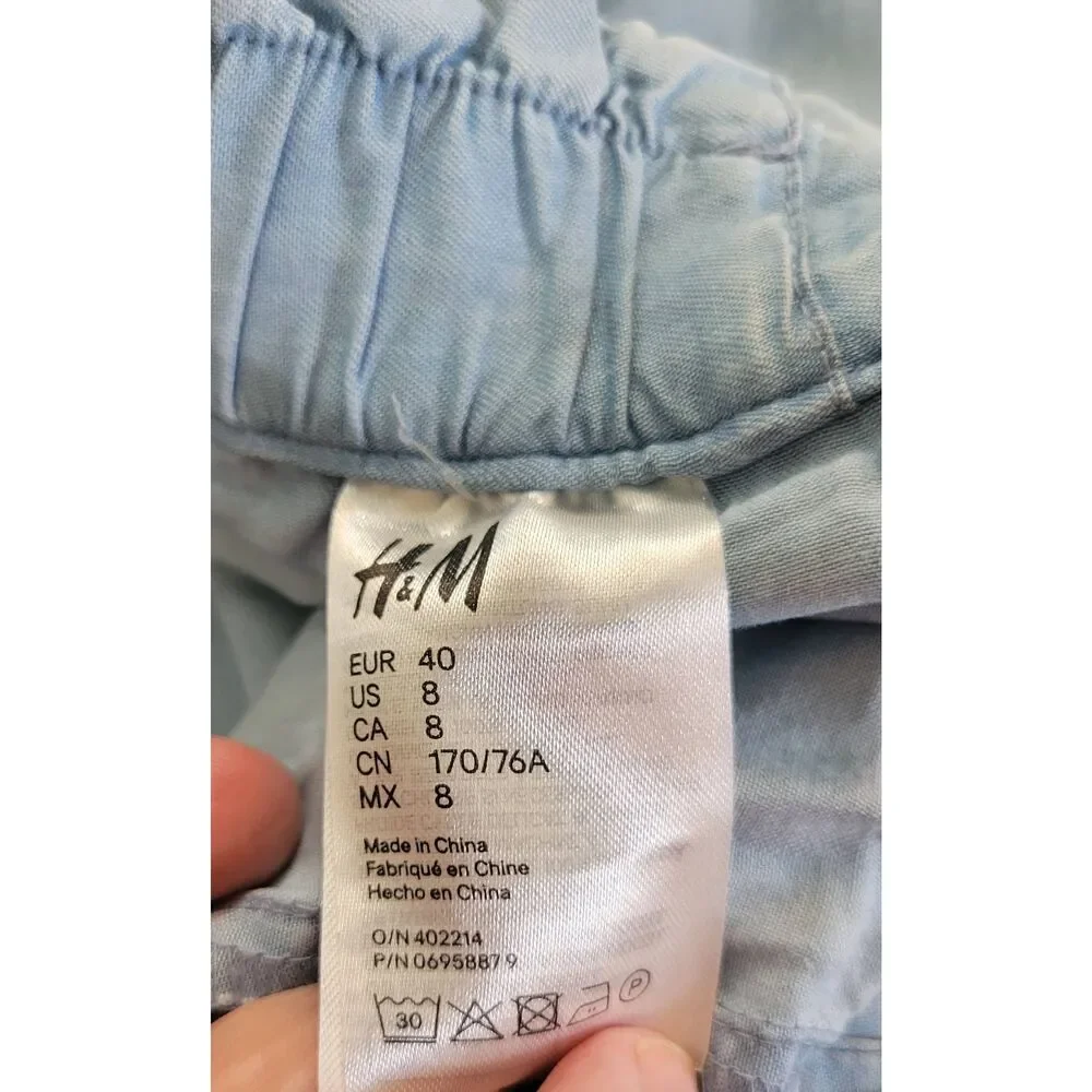 H&M High Waist Paper Bag Chambray Denim Shorts Pull On Light Weight Sz 8